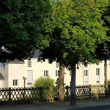 Gite Des Grands Moulins De Bauge 외부 사진