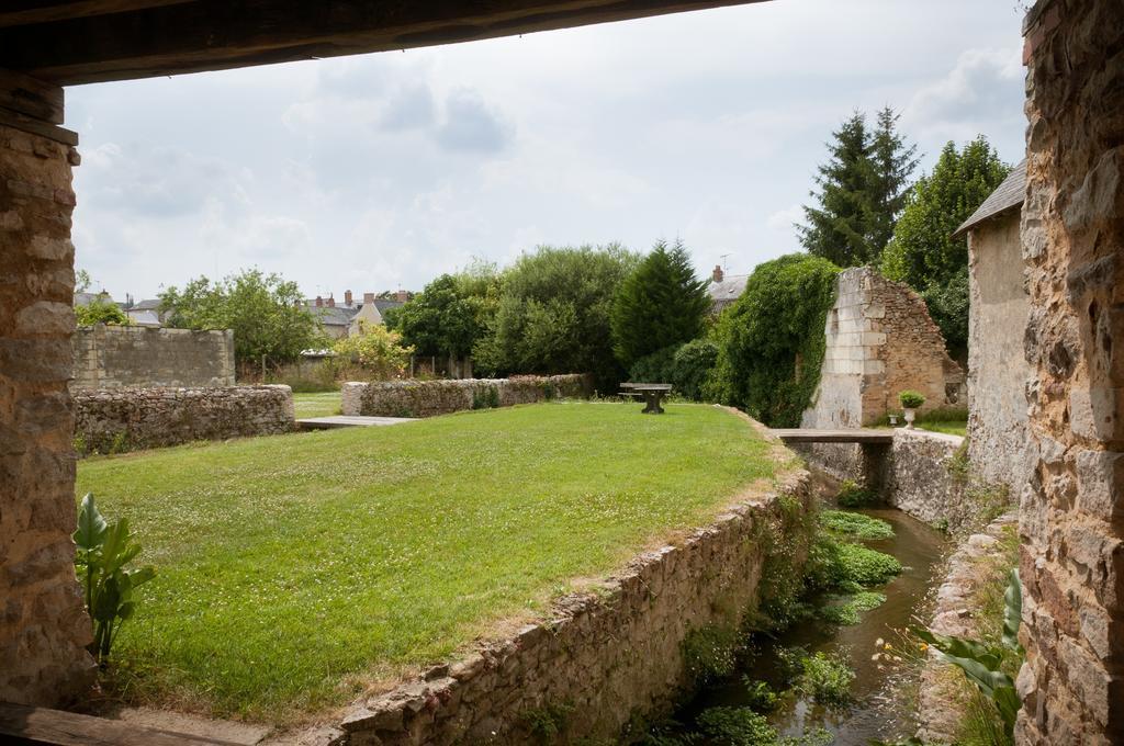 Gite Des Grands Moulins De Bauge 외부 사진